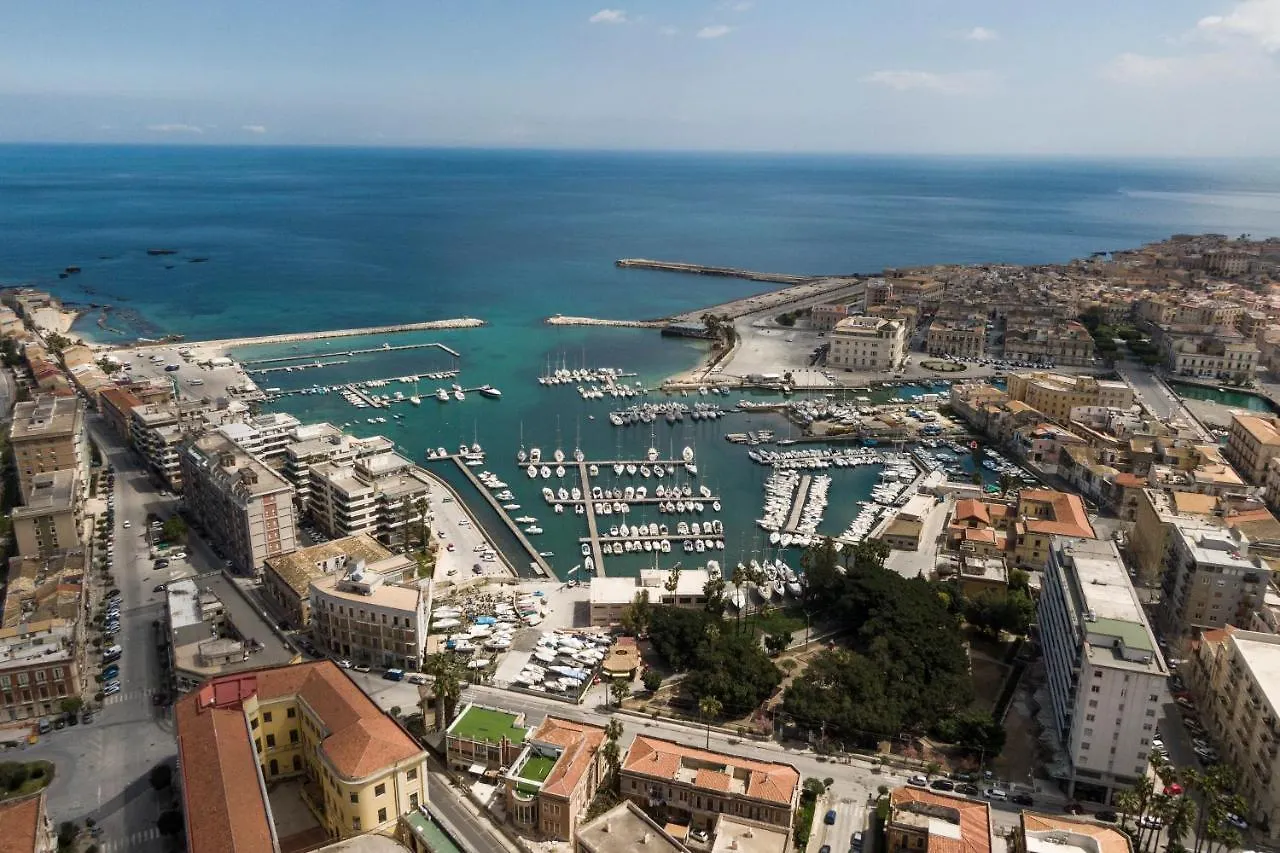 Santa Maria Sul Mare Villa Syracuse 0*,